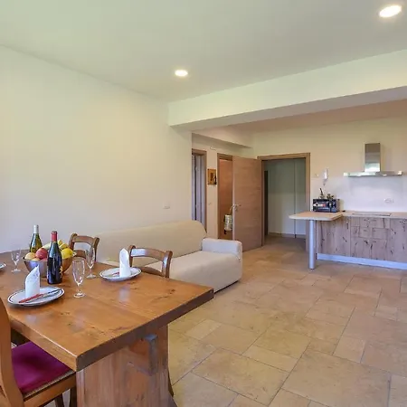 Gorgeous In With Wifi Apartment *